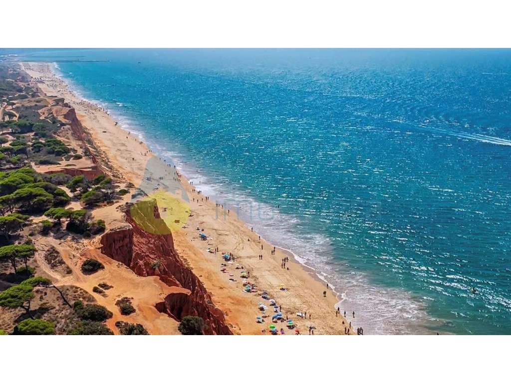 Moradia T5 na Praia da Falésia em Albufeira - Grande imagem: 2/32