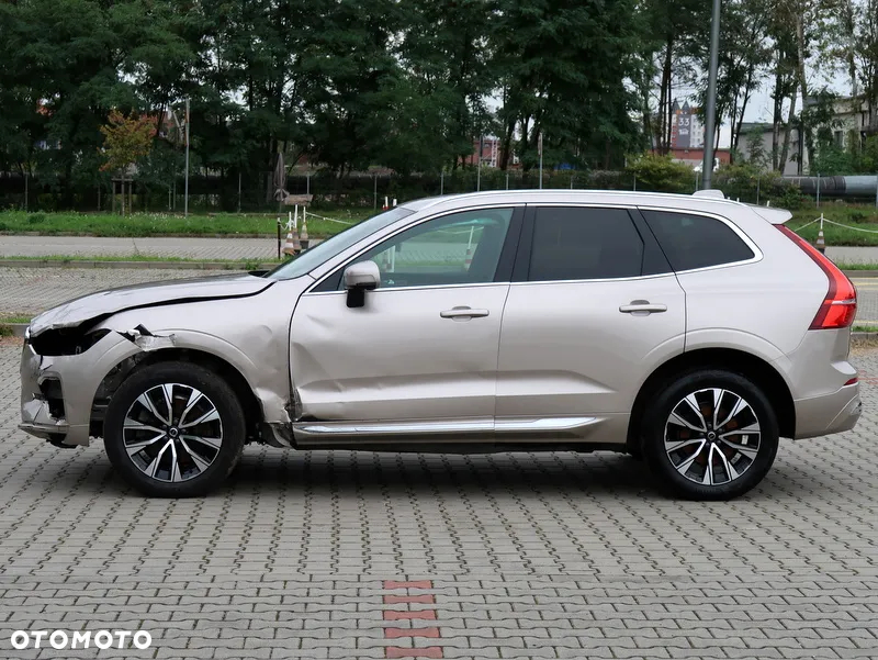 Volvo XC 60 B5 B AWD Plus Bright - 7