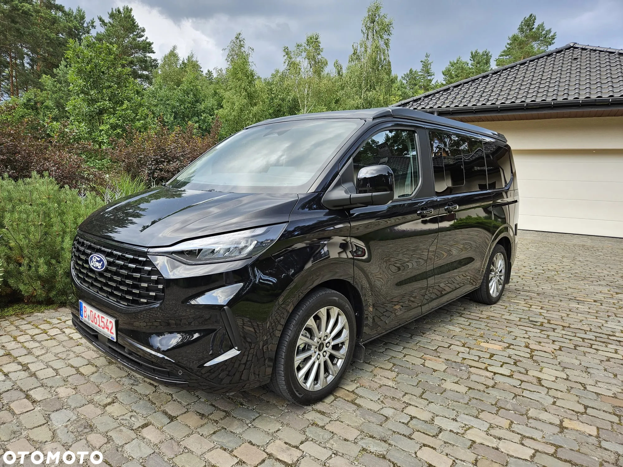 Ford Tourneo Custom 2.0 EcoBlue L1 Titanium SelectShift - 2