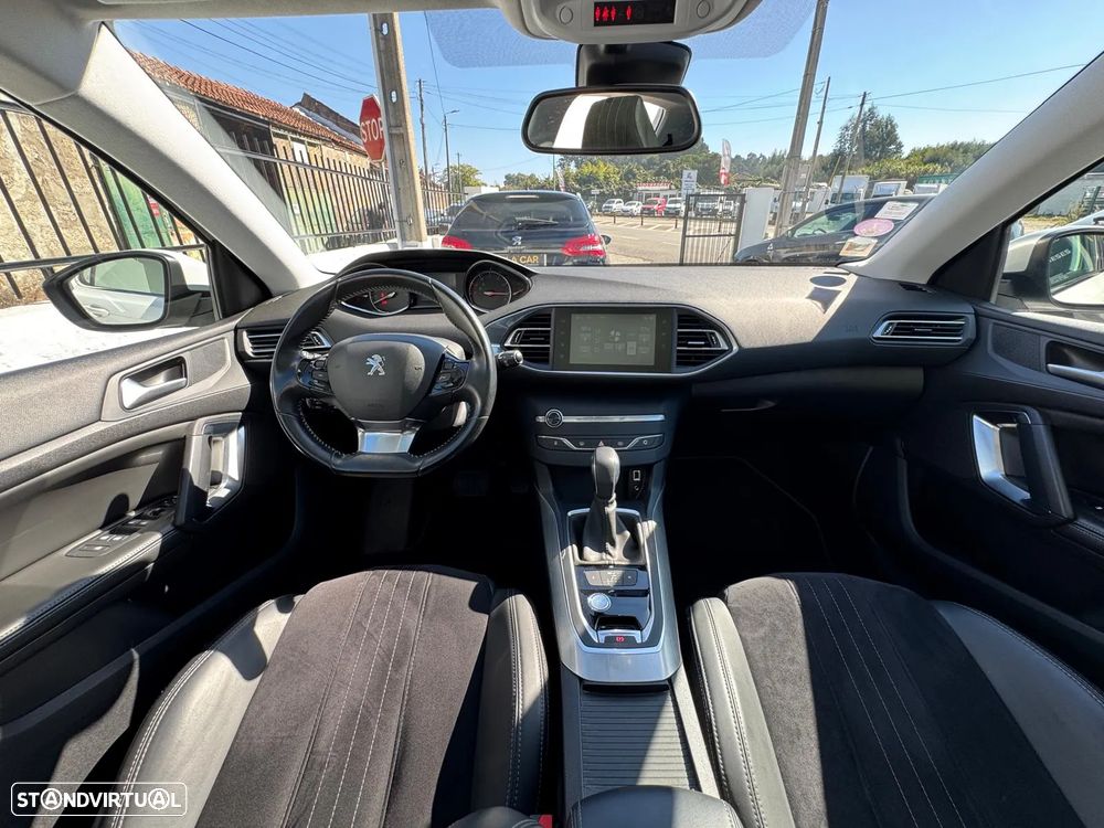 Peugeot 308 PureTech 130 EAT6 Stop & Start Allure - 17