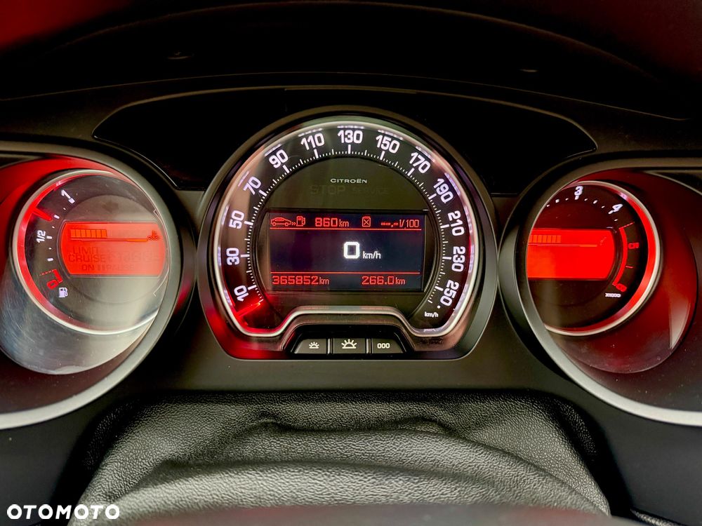 Citroën C5 2.0 HDi Confort - 5