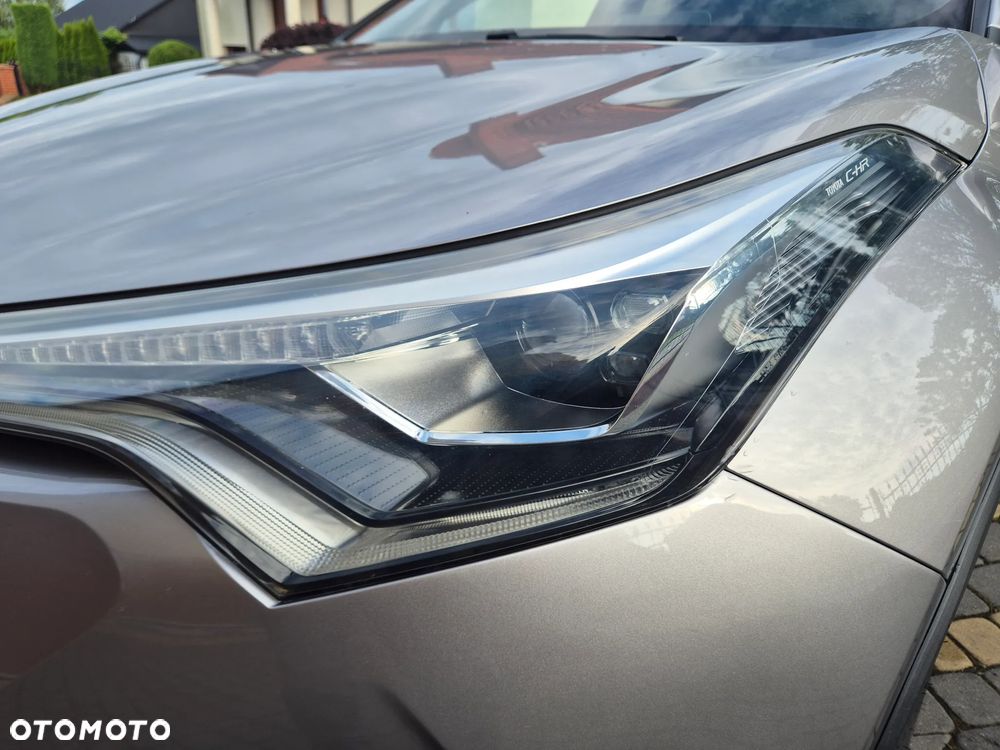 Toyota C-HR 1.8 Hybrid Prestige - 13