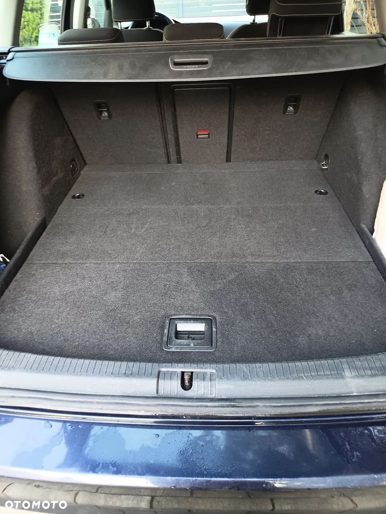 Volkswagen Golf 1.6 TDI BMT Comfortline - 10