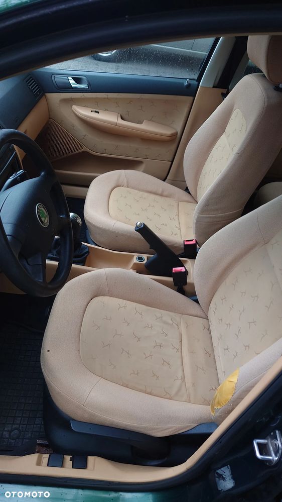 Skoda Fabia 1.4 16V Elegance - 21
