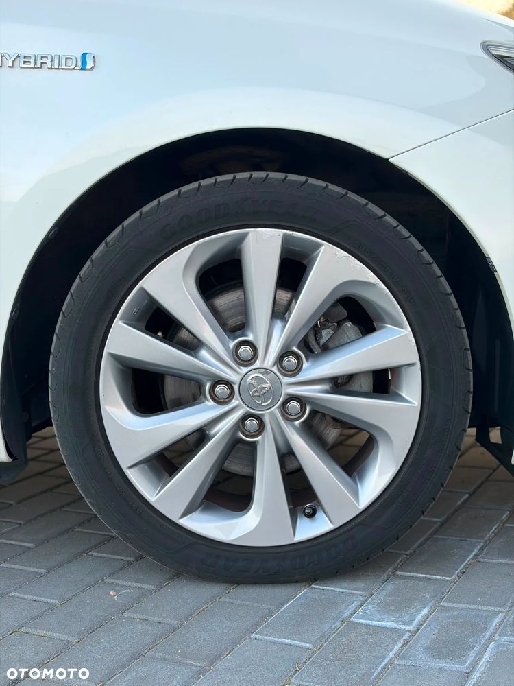 Toyota Auris 1.8 HSD Luna - 15