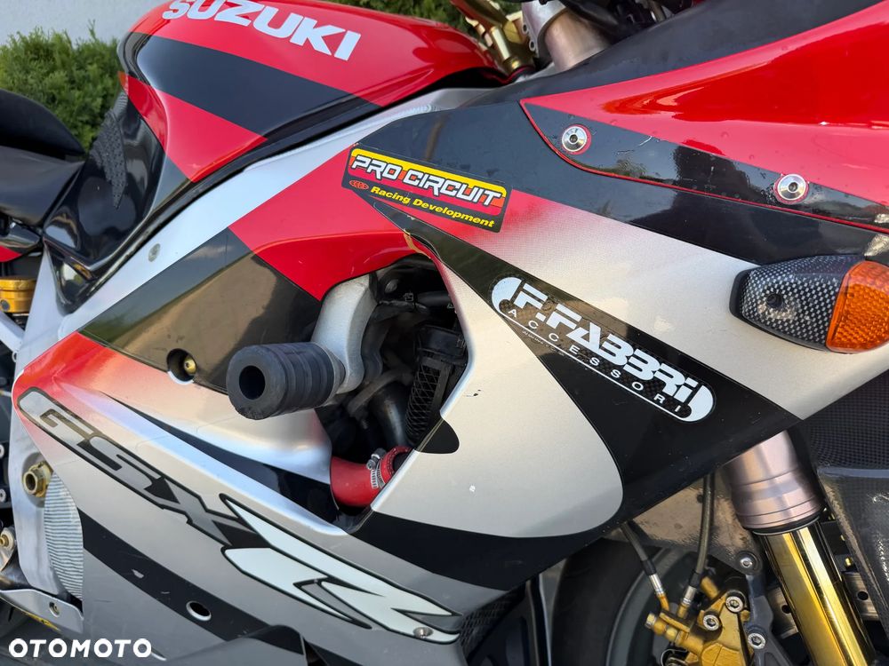 Suzuki GSX-R - 12