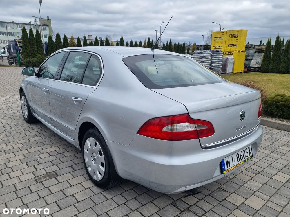 Skoda Superb 1.8 TSI Comfort - 4