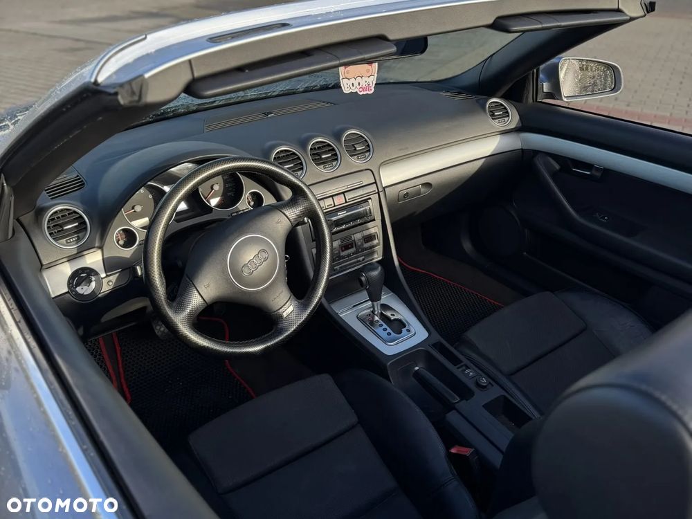 Audi A4 Cabrio - 4