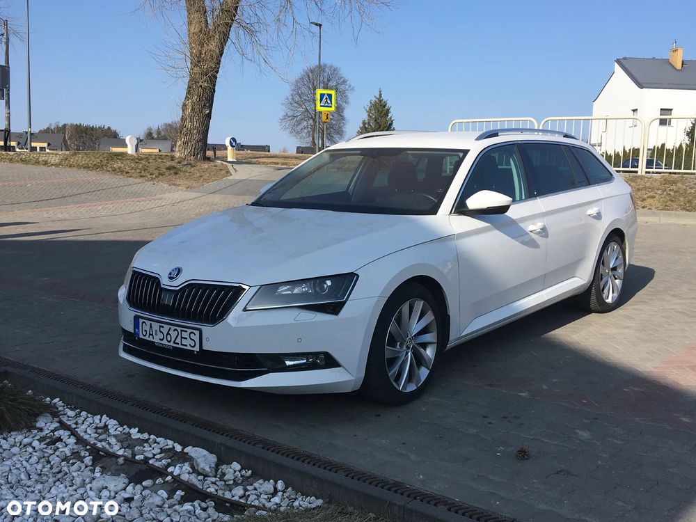 Skoda Superb 2.0 TSI 4x4 Ambition DSG - 1