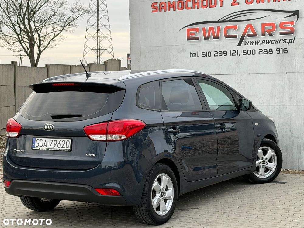 Kia Carens 1.7 CRDi XL 7os - 33