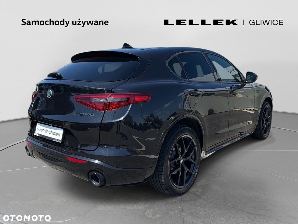 Alfa Romeo Stelvio 2.0 Turbo Veloce Q4 - 7