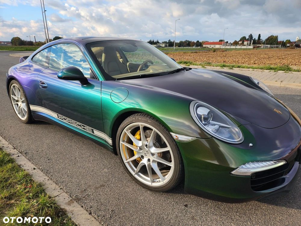 Porsche 911 Carrera S - 2