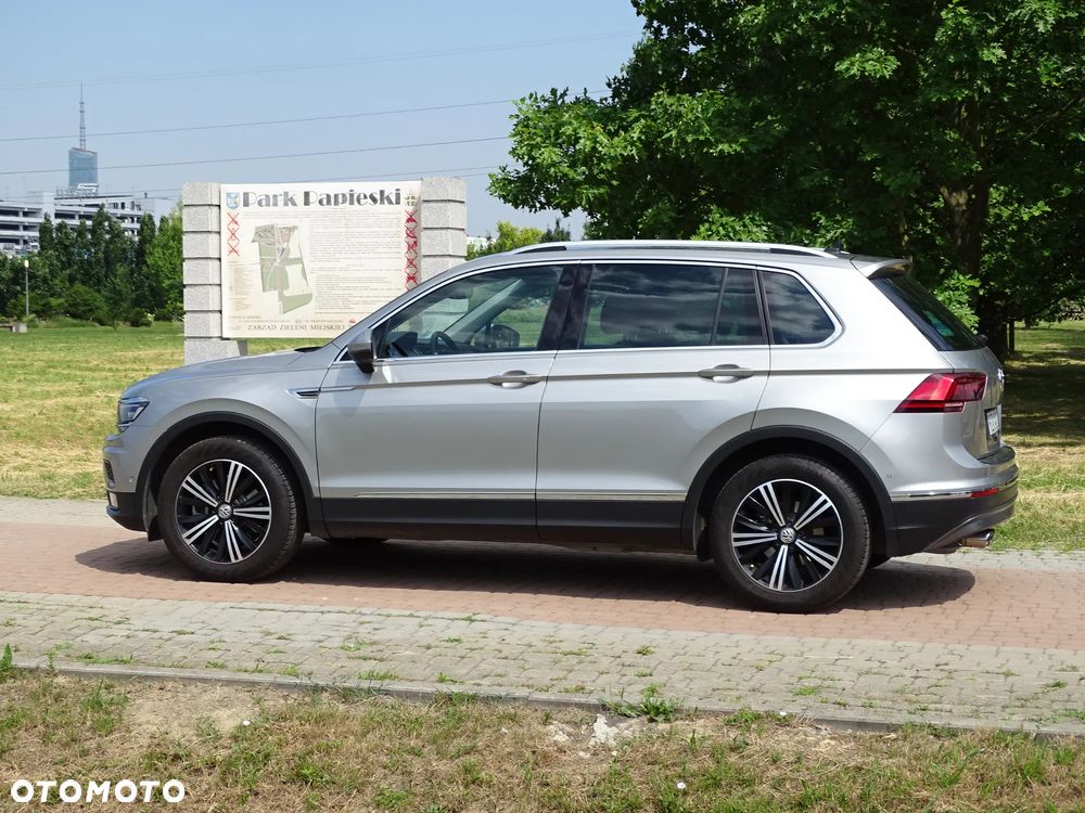 Volkswagen Tiguan - 14