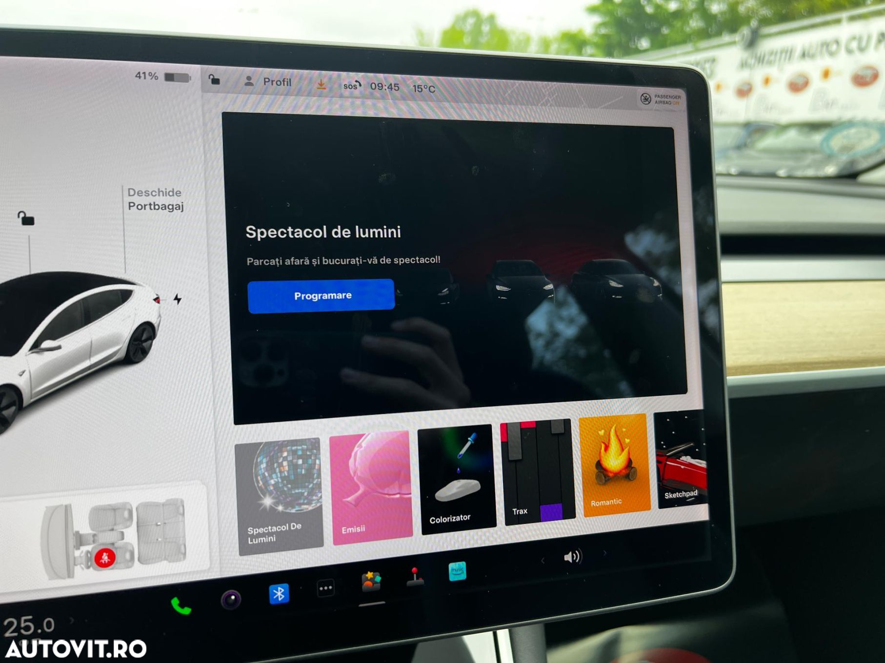 Tesla Model 3 - 35