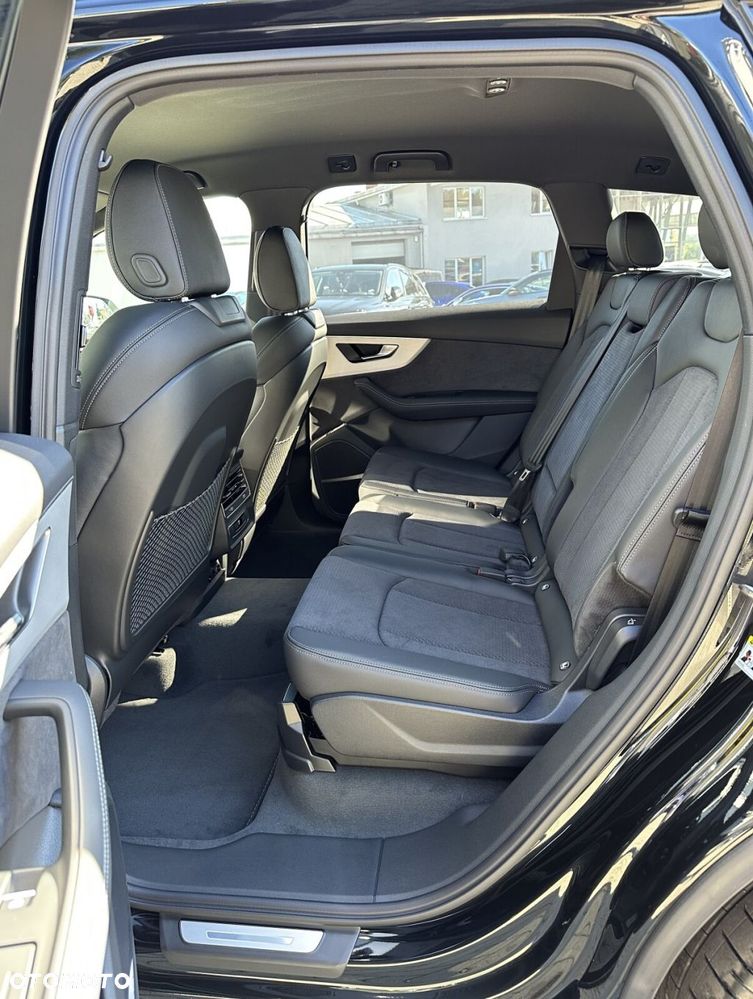 Audi Q7 - 21