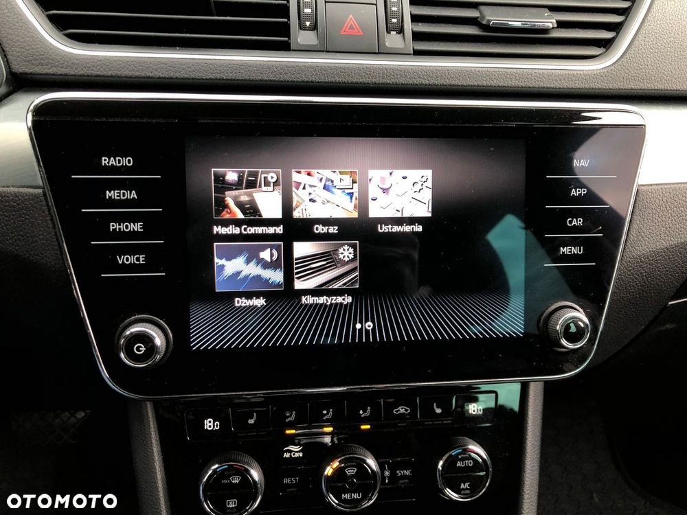 Skoda Superb 2.0 TDI Ambition DSG - 16