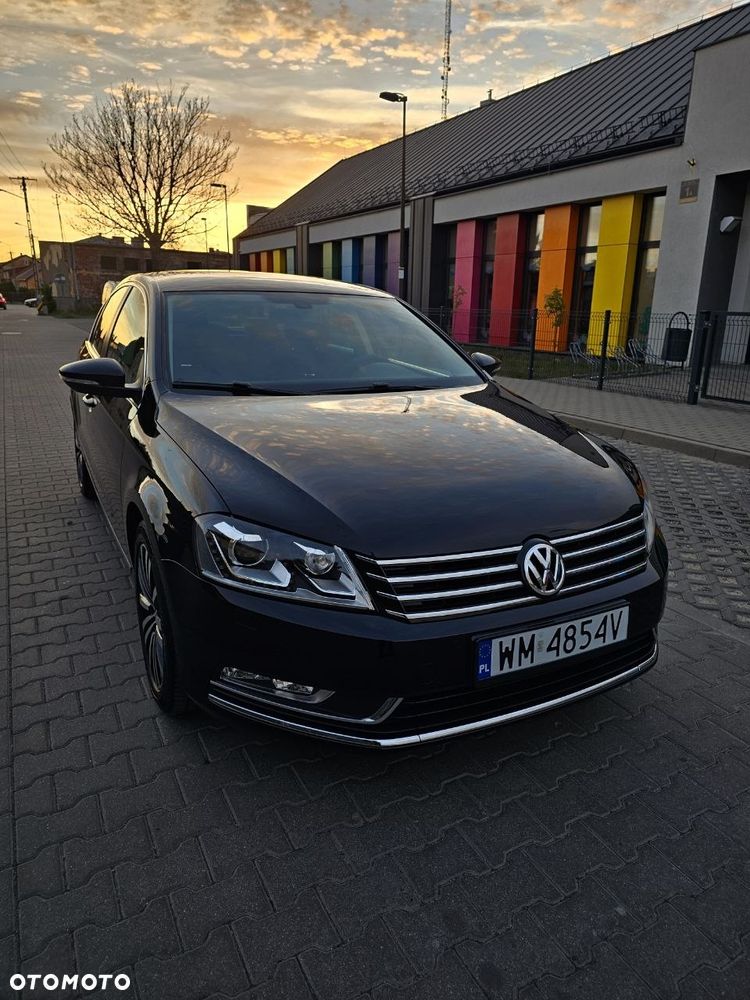 Volkswagen Passat 2.0 TDI Comfortline DSG - 17