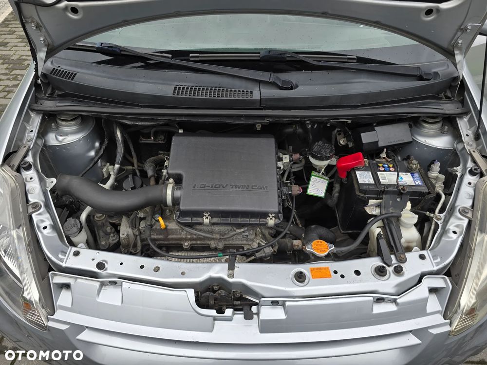 Daihatsu Sirion 1.3 - 5