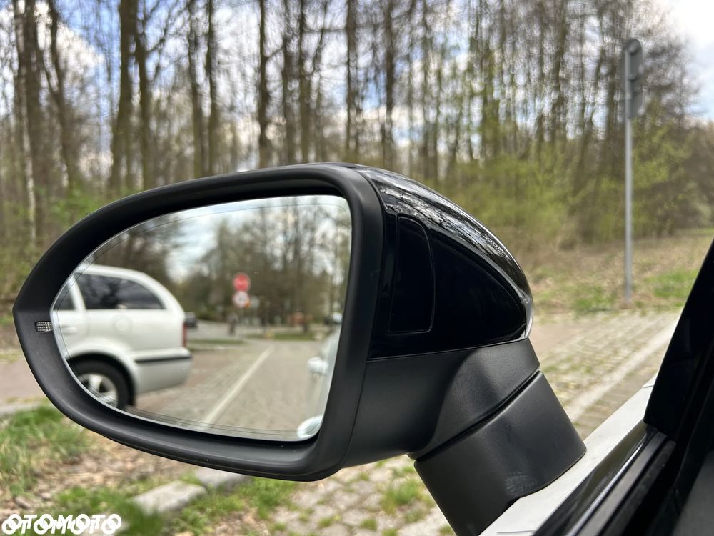 Volkswagen Arteon 2.0 TSI 4Motion R-Line DSG - 33