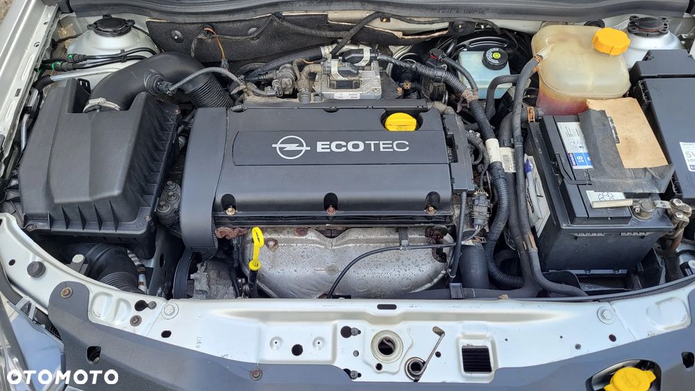 Opel Astra 1.6 Selection 110 Jahre - 11