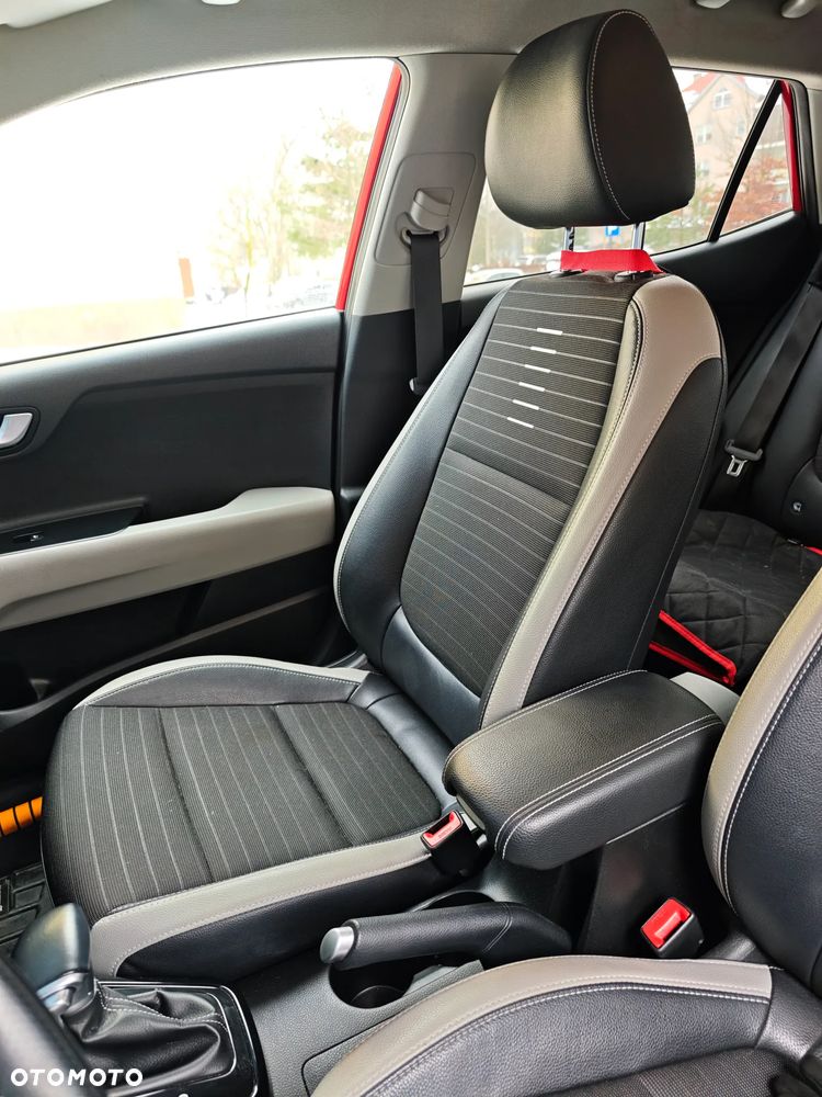 Kia Stonic 1.0 T-GDI L - 14