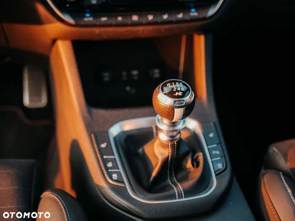 Hyundai i30 N 2.0 T-GDI Performance - 29