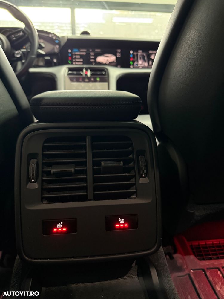 Porsche Taycan 4S Performancebatterie Plus - 32