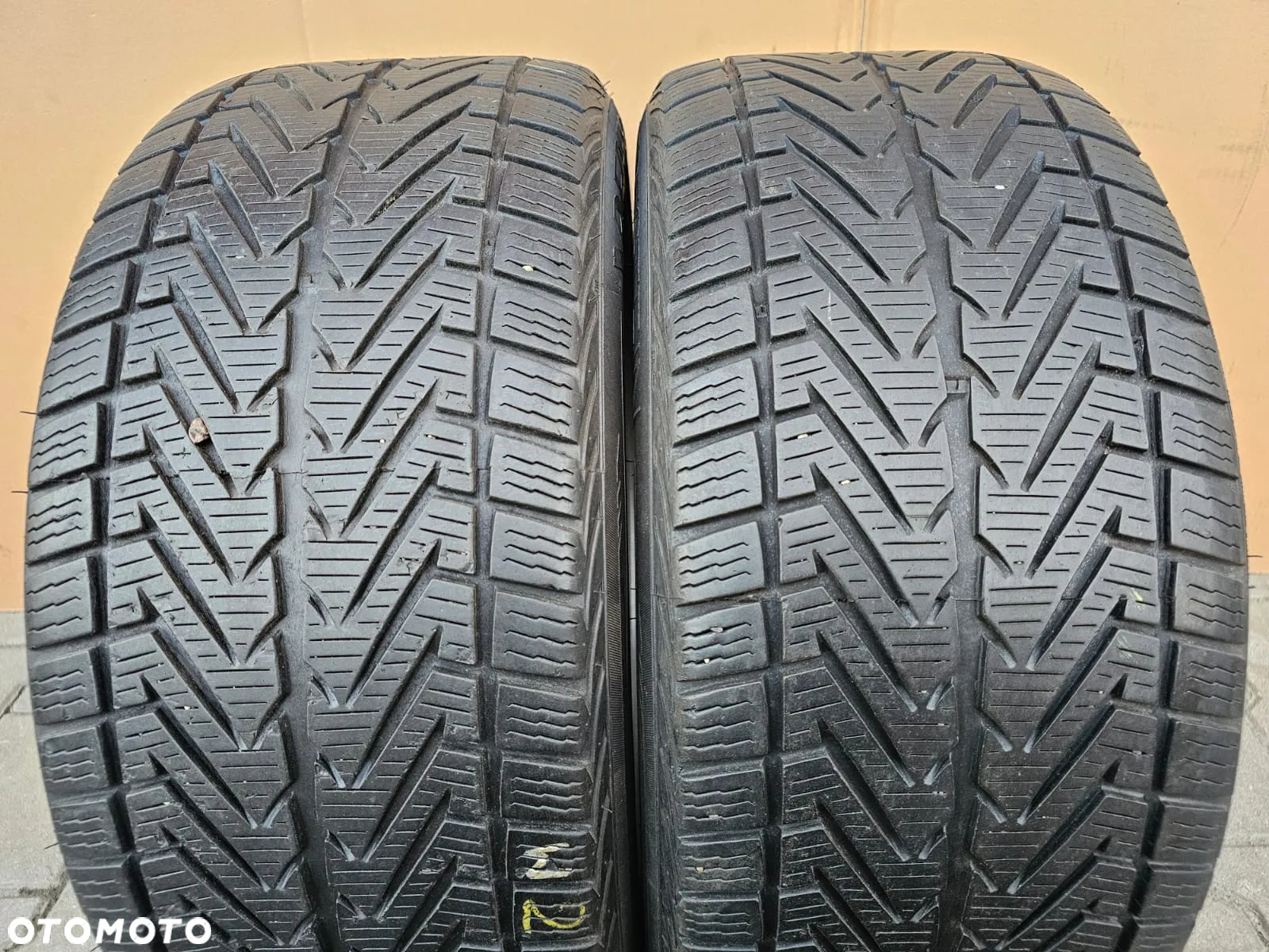 (O76) 235/45R17 97V 4,5mm 13r / Vredestein Wintrac Xtreme - 2