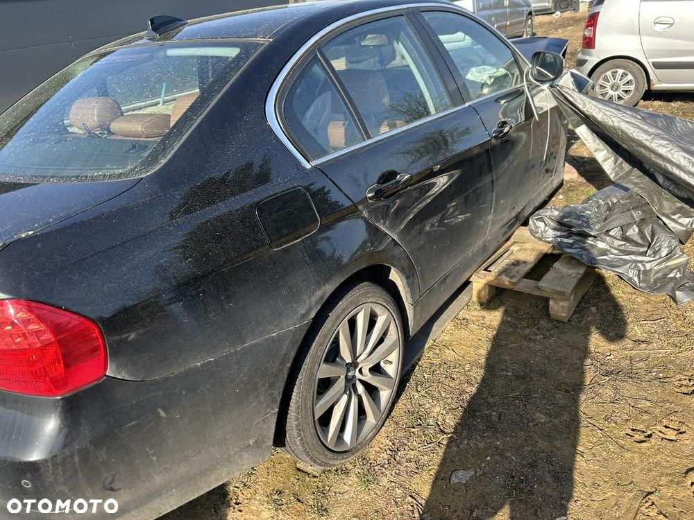 BMW Seria 3 320d - 5