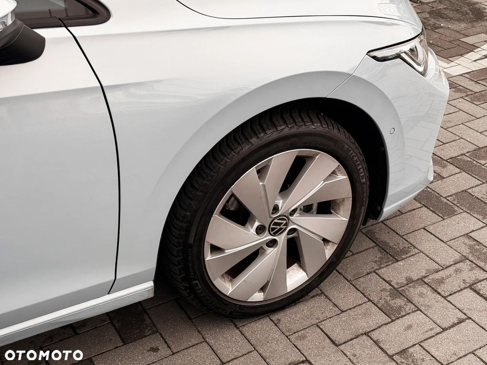 Volkswagen Golf 1.5 TSI Special Edition - 6