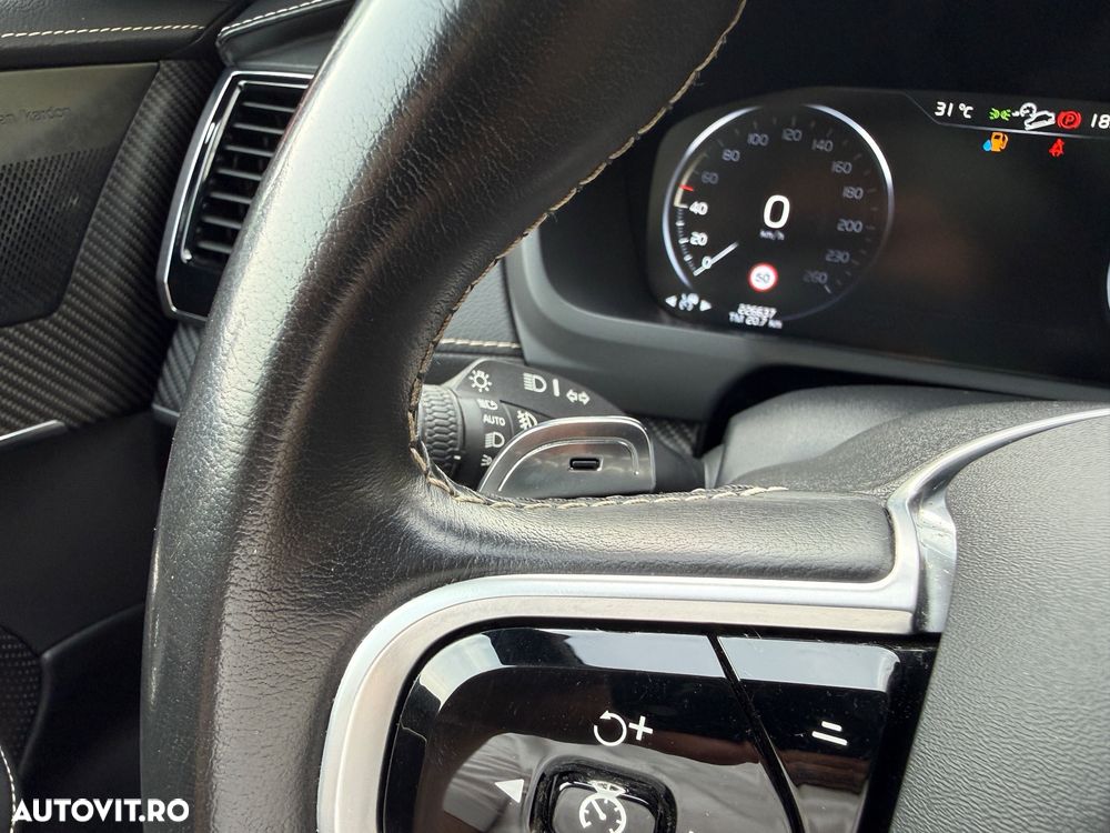 Volvo XC 90 B5 D AWD Geartronic RDesign - 36