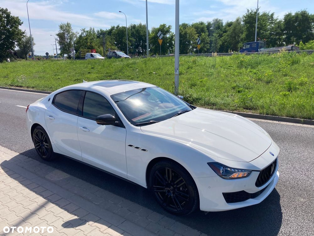 Maserati Ghibli S - 2