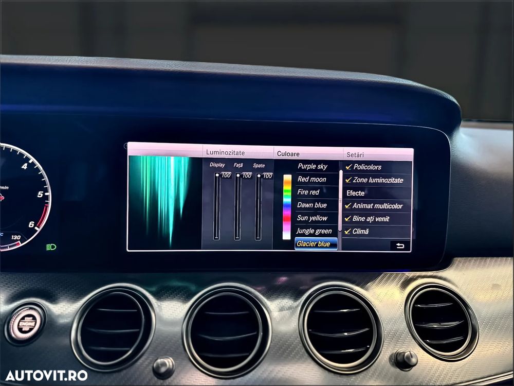 Mercedes-Benz E 220 d 4MATIC 9G-TRONIC AMG Line - 18