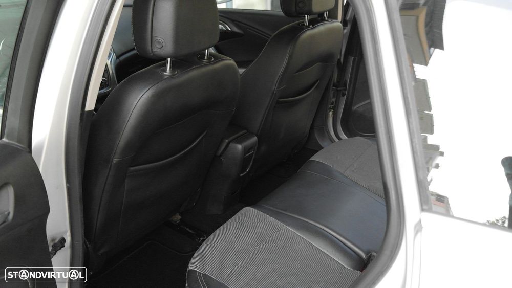 Opel Astra Sports Tourer 1.7 CDTi Cosmo - 19