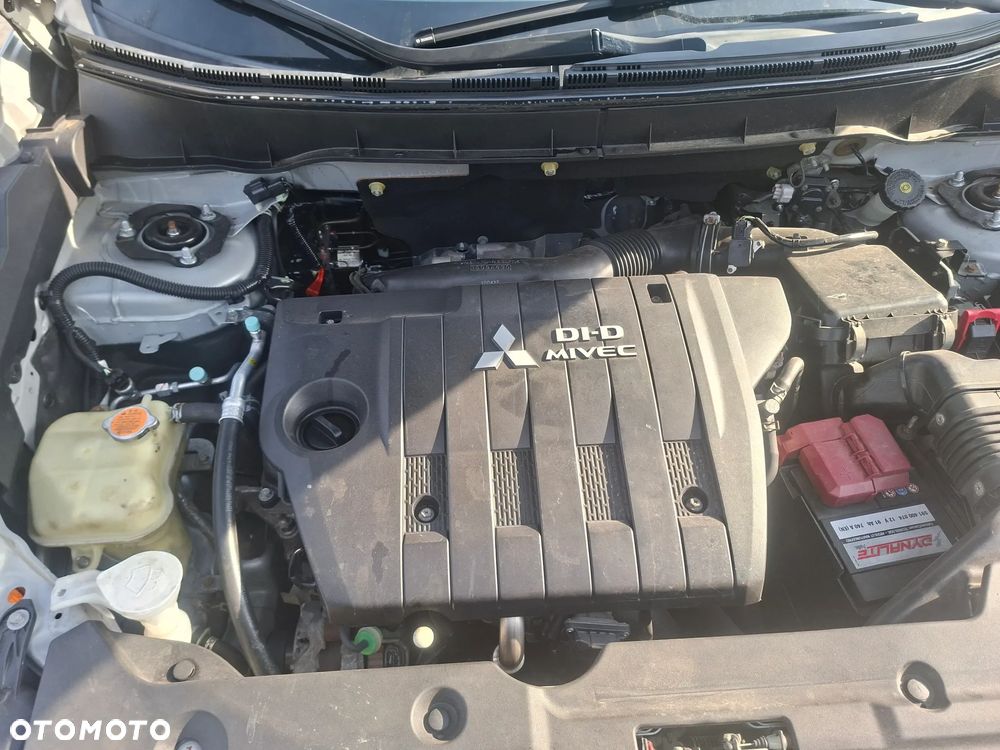 Mitsubishi ASX 1.8 DID Instyle NAVI 4WD AS&G - 12