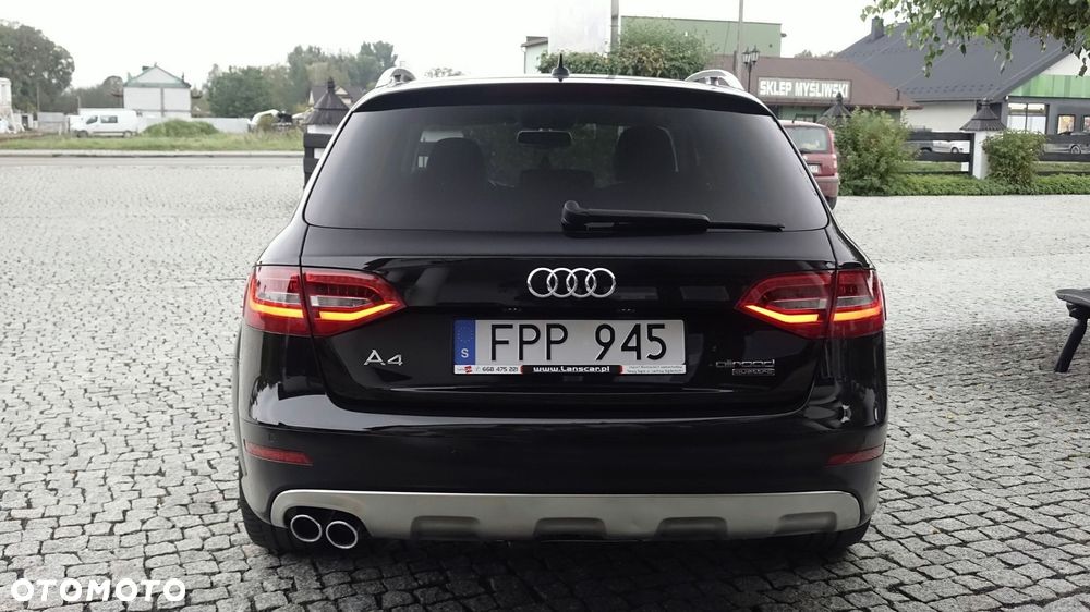 Audi A4 Allroad - 14