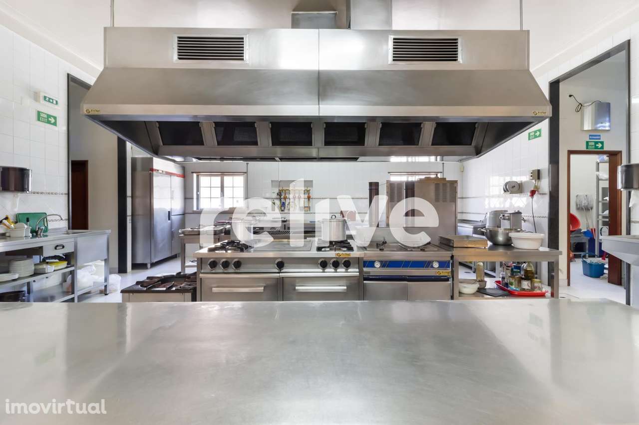 Restaurante, totalmente equipado, pronto a funcionar, Carregado - Grande imagem: 2/40