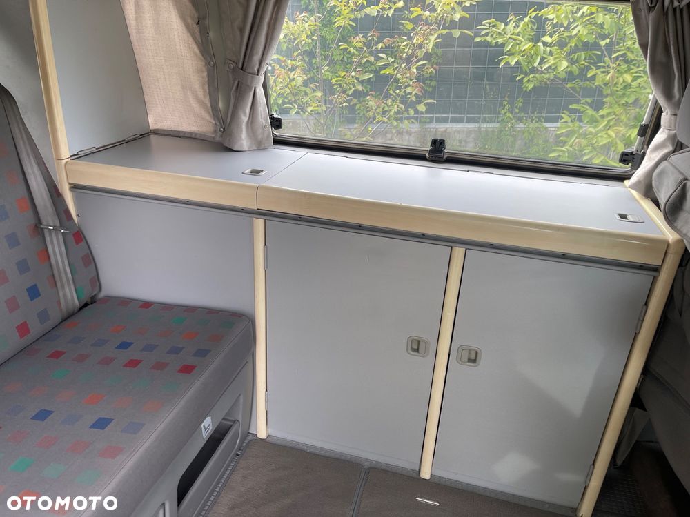 Volkswagen California - 15