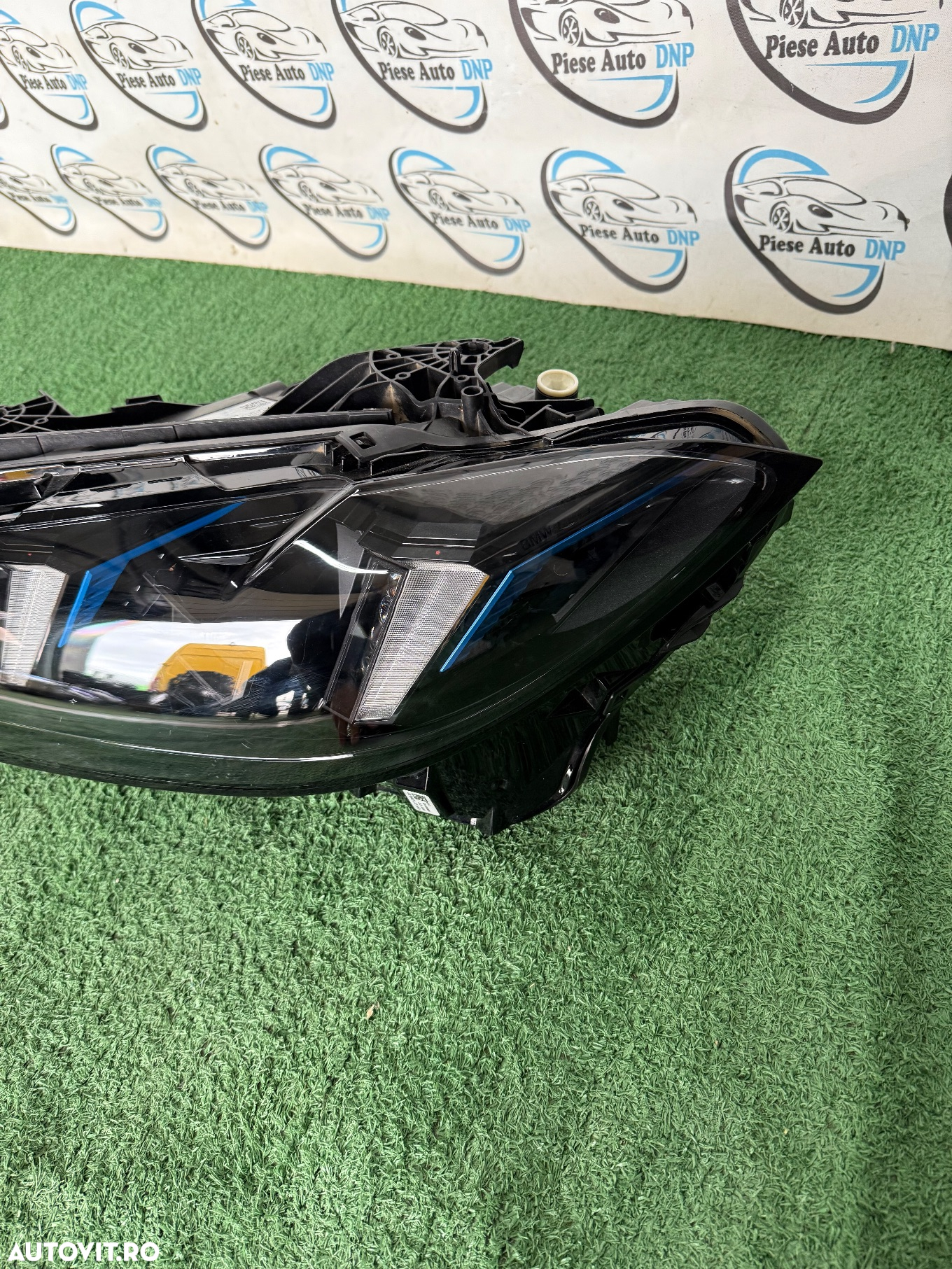 Far stanga Bmw seria 4 G22 G23 M4 G82 G83 facelift lci Shadow - 4