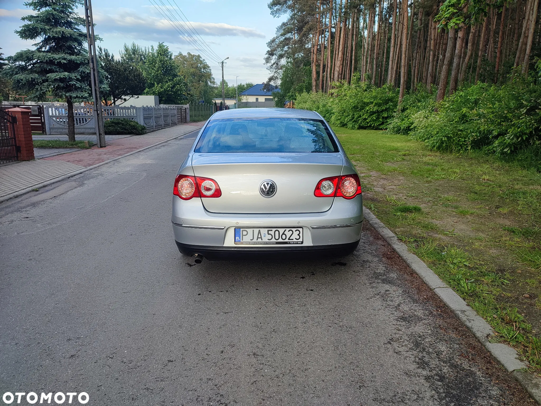 Volkswagen Passat 1.6 FSI Sportline - 5
