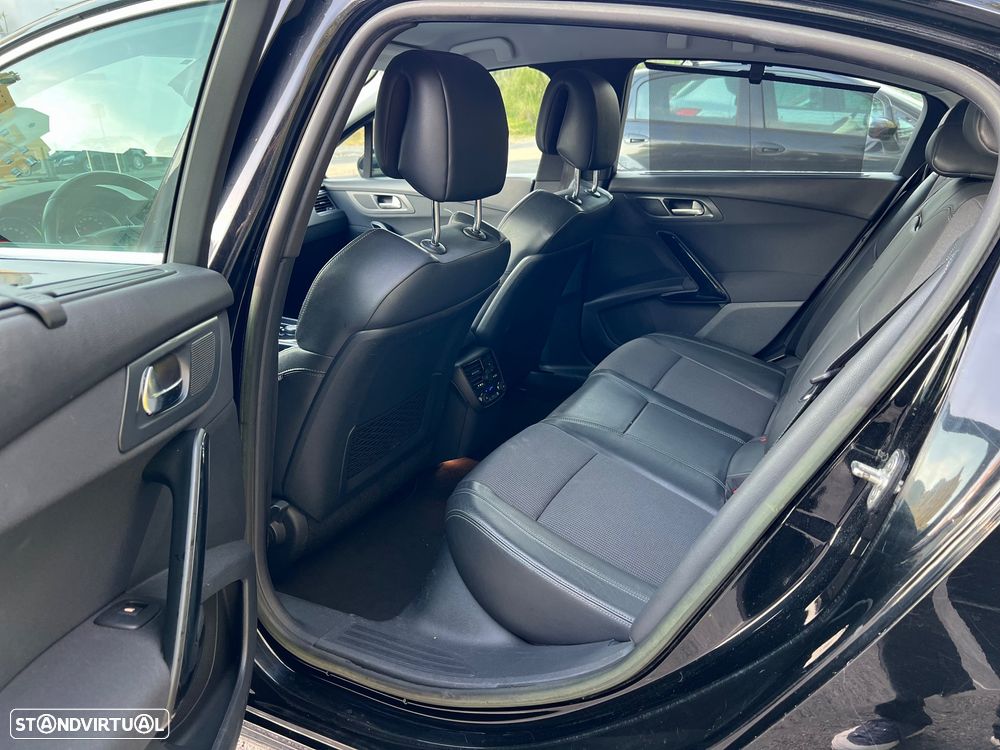 Peugeot 508 2.0 HDi Hybrid4 2-Tronic - 12