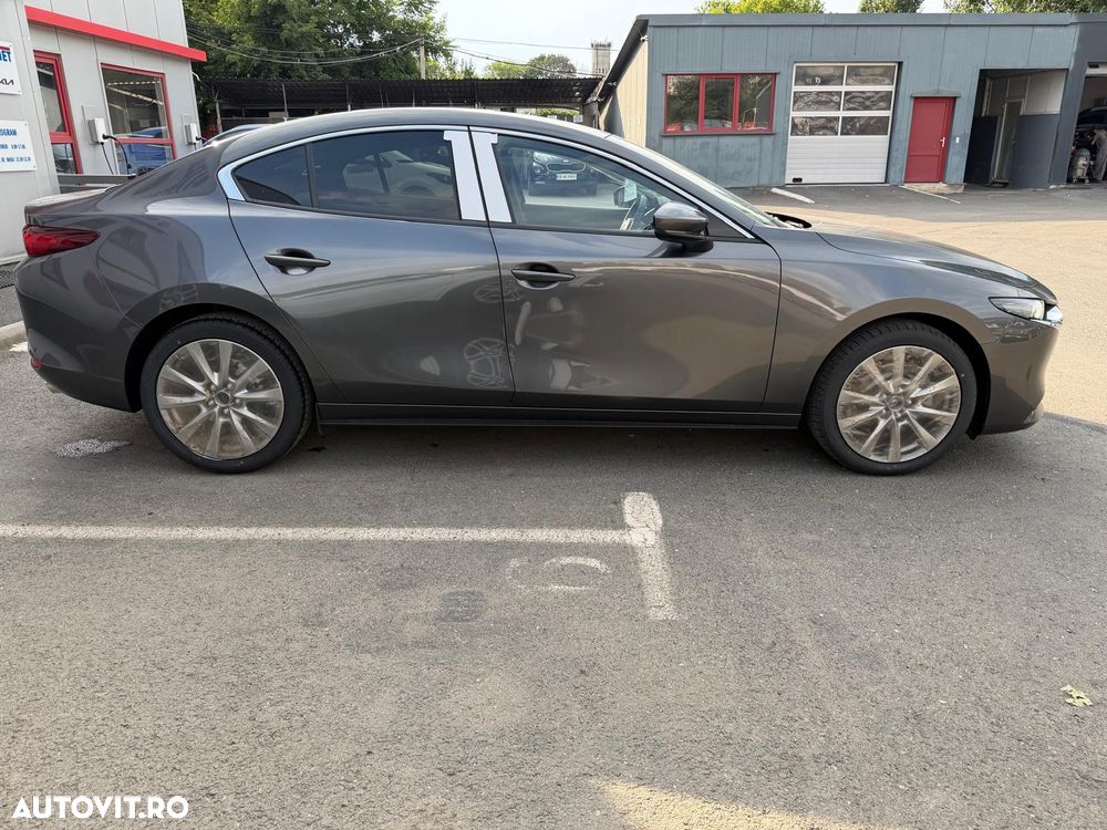 Mazda 3 e-Skyactiv X186 AT MHEV Exclusive-Line - 4