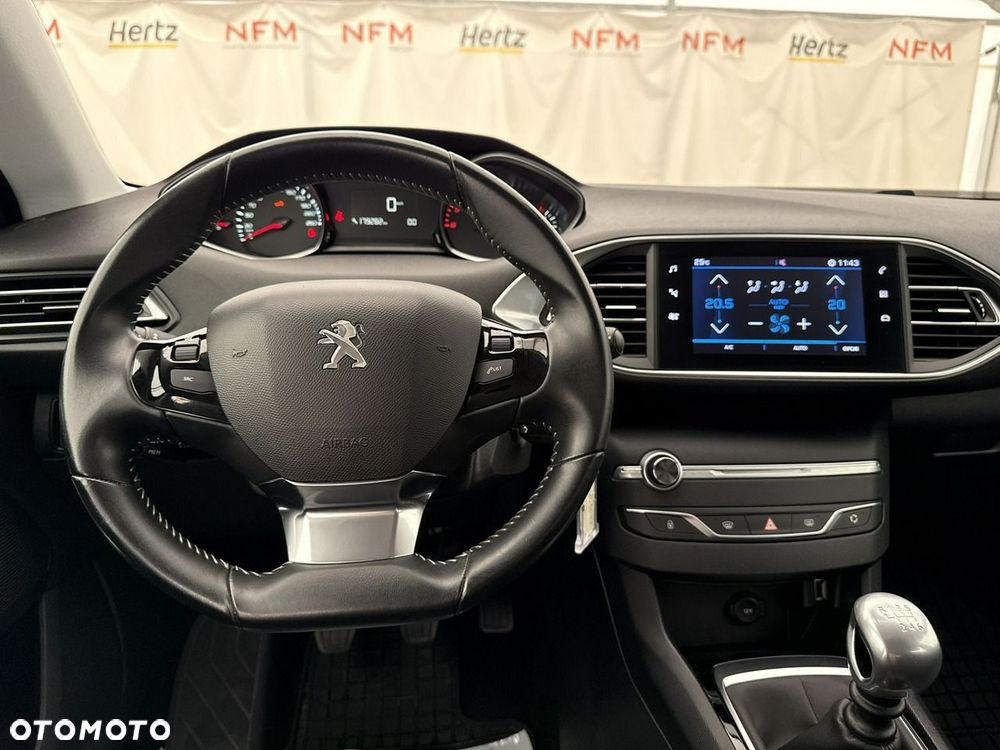 Peugeot 308 - 15