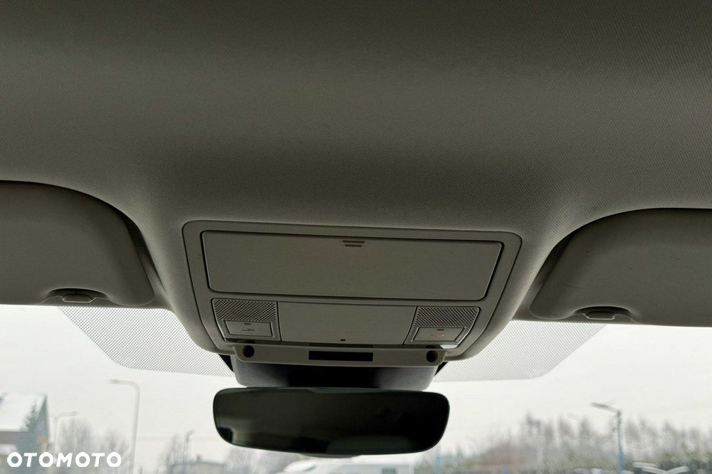 Land Rover Range Rover Evoque - 33