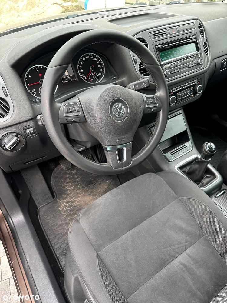 Volkswagen Tiguan - 9