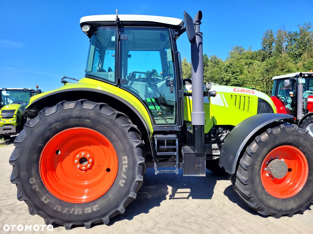 Claas ARION 630 CIS - 10