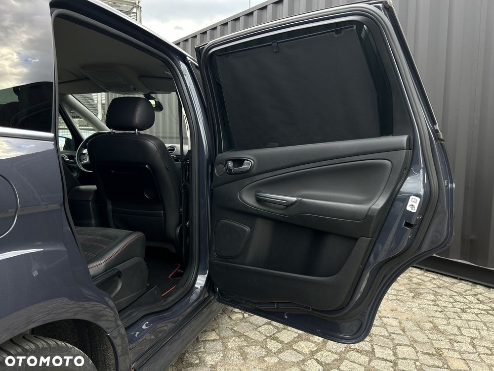 Ford S-Max 2.0 EcoBoost ST-Line - 29