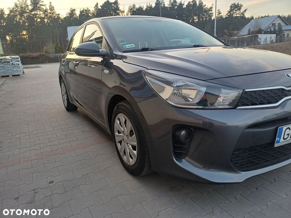 Kia Rio 1.2 Business Line - 39