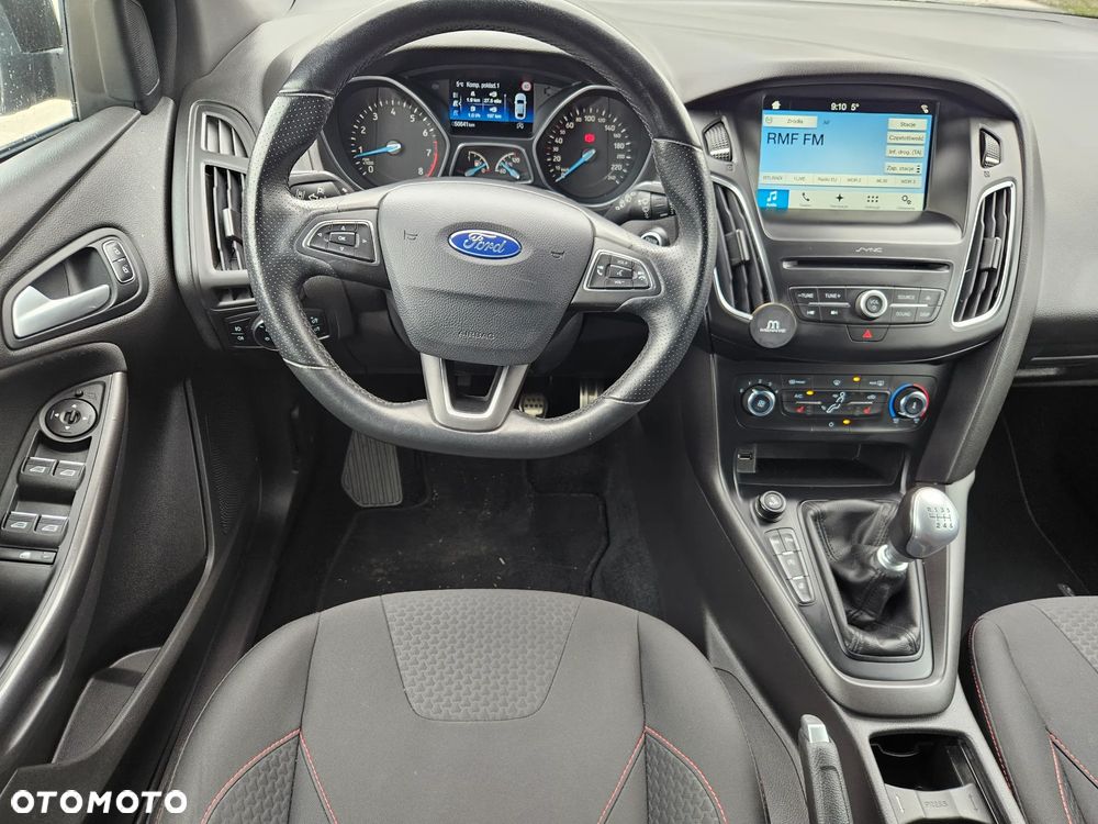 Ford Focus 1.5 EcoBoost STart-Stopp-System ST-LINE - 24