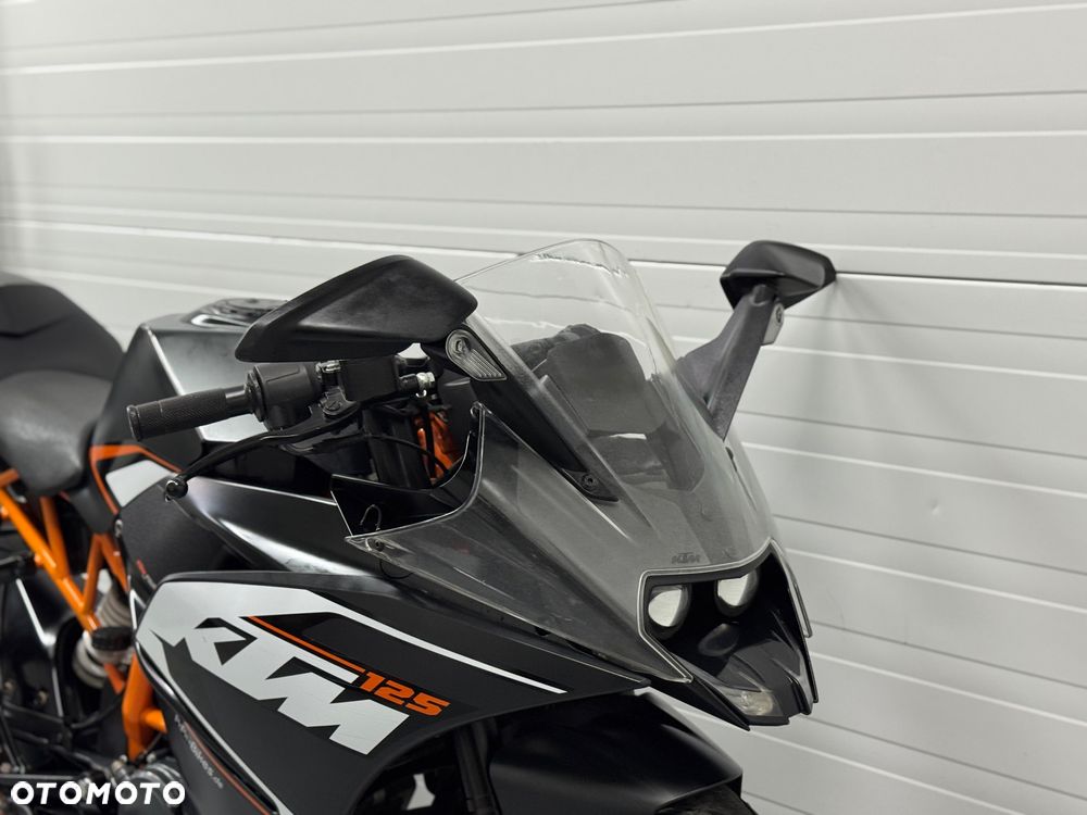 KTM RC 125 - 8